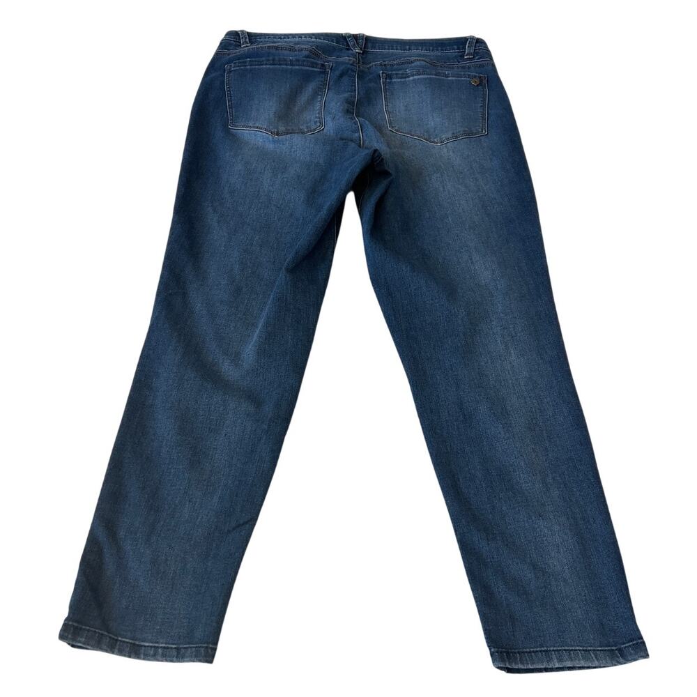Democracy Women's "Ab Solution" Jeans Sz 16 Dark Wash Distressed Tapered Leg